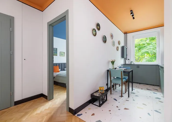 Pet-friendly Krasickiego Podgórze Cracow By Renters Apartament