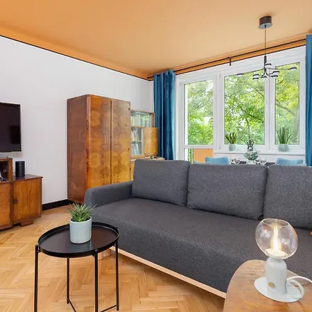 Apartment Pet-friendly Krasickiego Podgorze Cracow By Renters Krakow